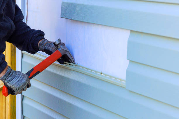 Reliable Siding Repair contractor in Danville, IL by Creative Siding